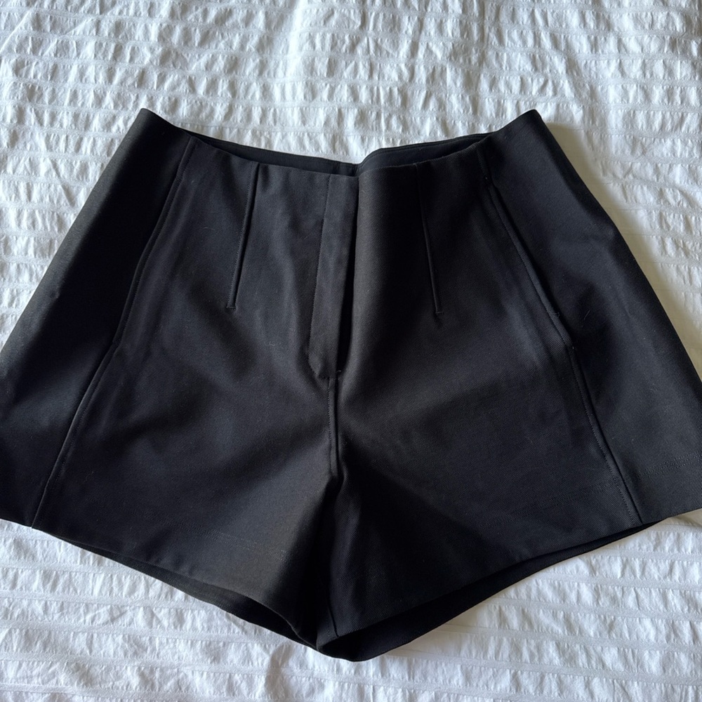 lululemon athletica Black High Waist Shorts